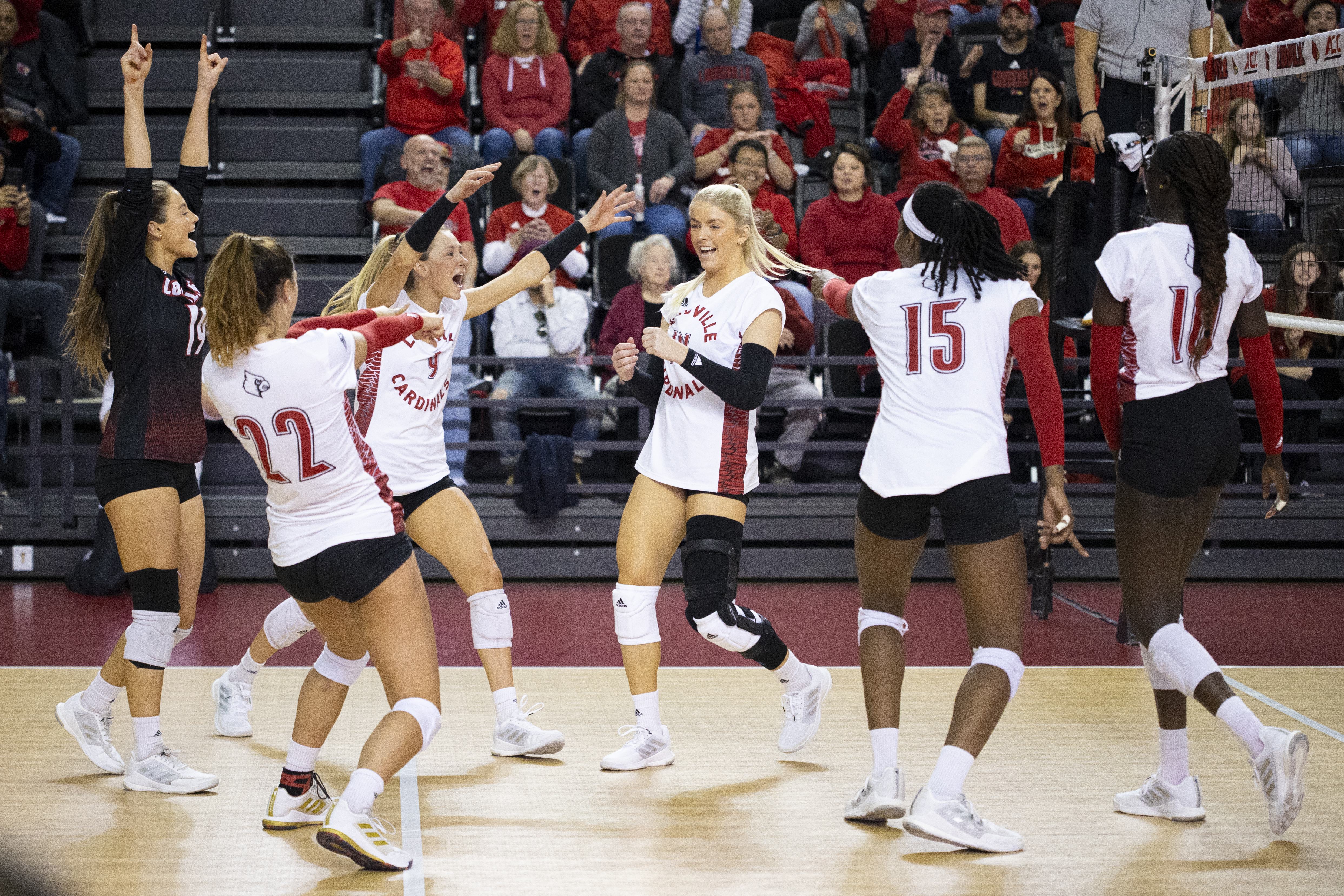 Louisville Volleyball vs Stanford